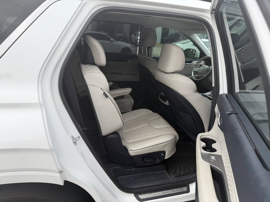 Used 2023 Hyundai Palisade Calligraphy AWD/4WD image 17
