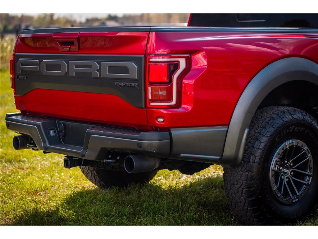 Used 2019 Ford F150 Raptor w/ Equipment Group 802A Luxury image 7