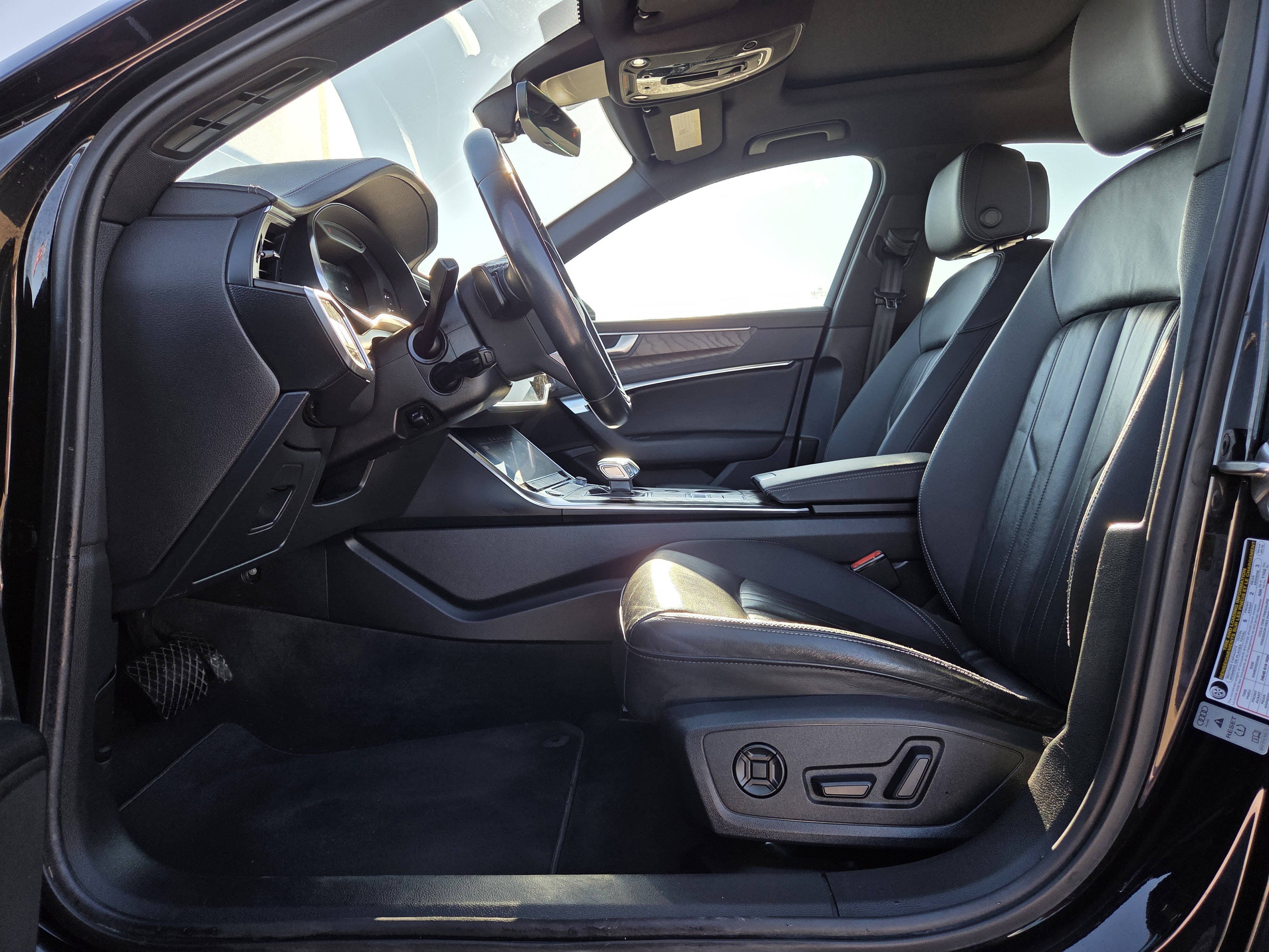 Used 2023 Audi A6 2.0T Premium image 12