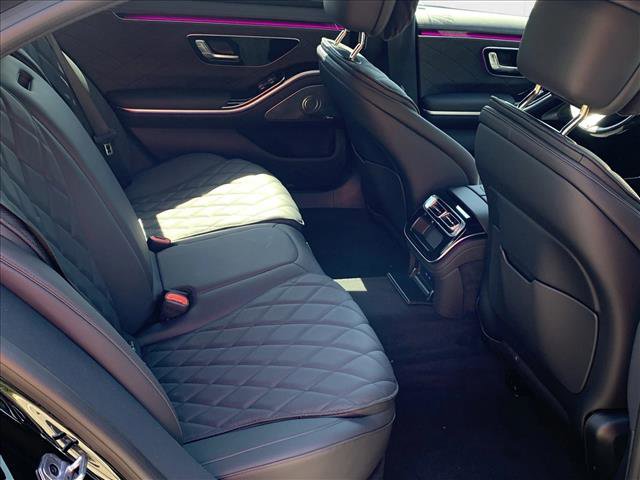 New 2026 Mercedes-Benz S 580e 4MATIC Sedan image 12