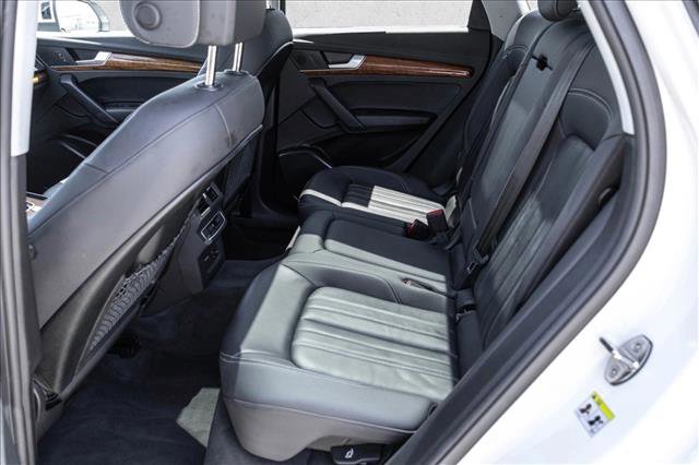 Used 2023 Audi Q5 2.0T Premium w/ Convenience Package AWD/4WD image 21
