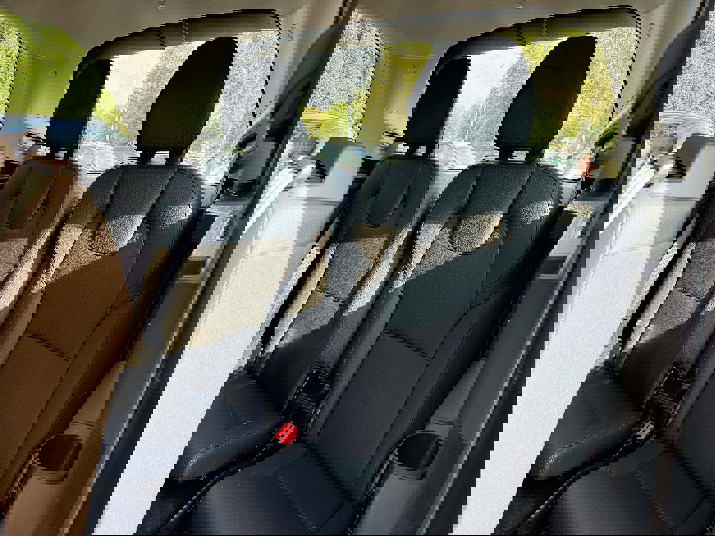 Certified 2023 Volvo XC90 T8 Plus image 15