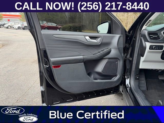 Used 2024 Ford Escape SE image 23