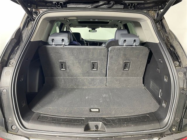 Used 2020 Buick Enclave Premium w/ Sun and Sites Package image 13