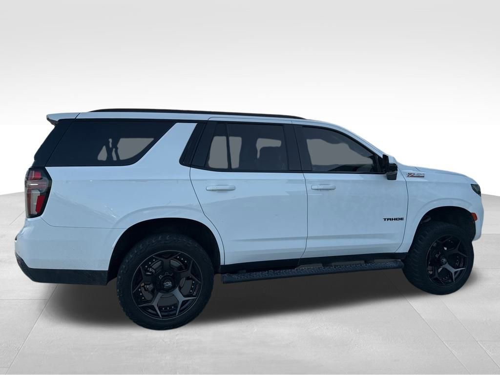 Used 2024 Chevrolet Tahoe Z71 w/ Luxury Package image 25