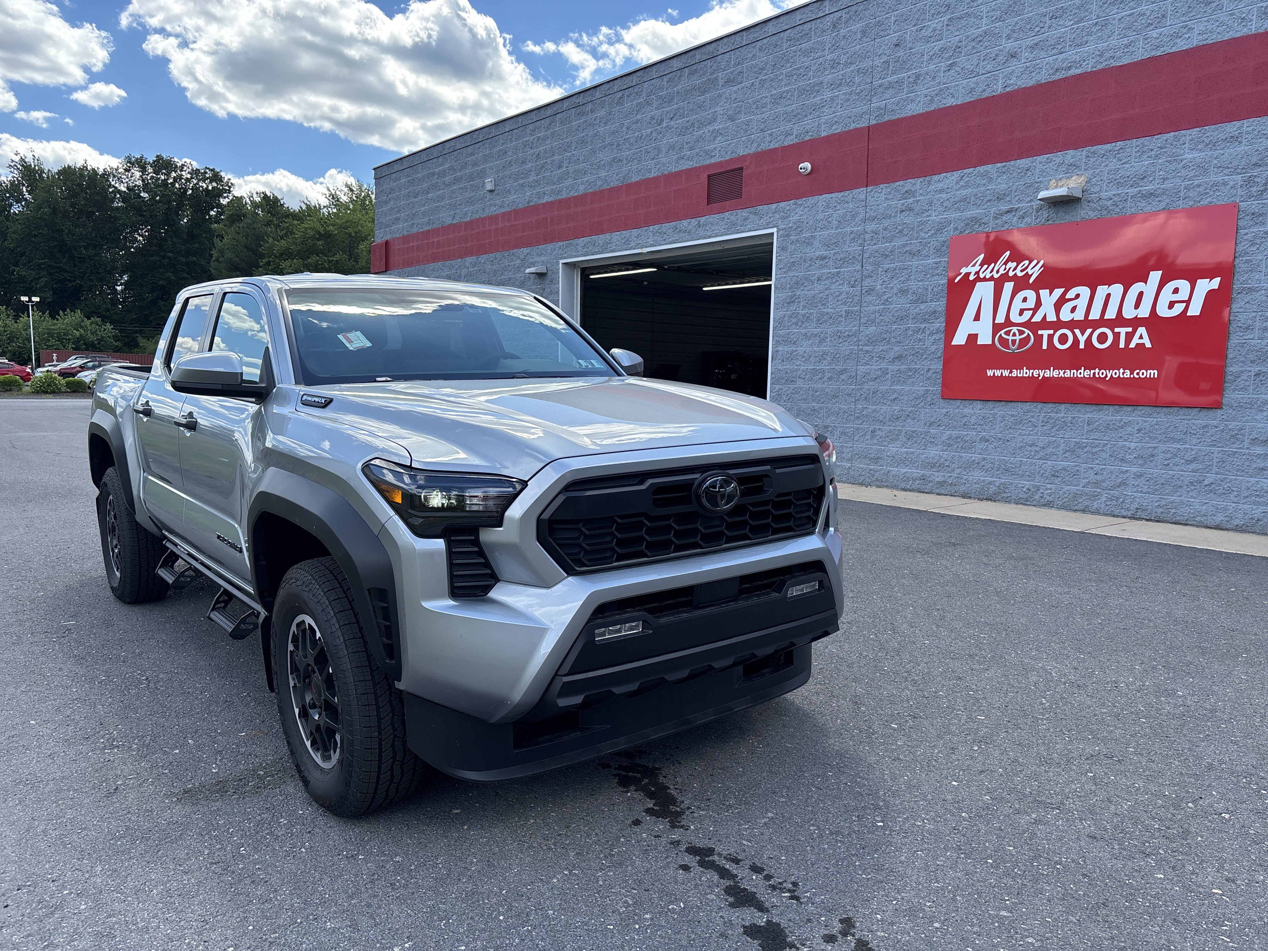 Certified 2026 Toyota Tacoma TRD Off-Road AWD/4WD video 1