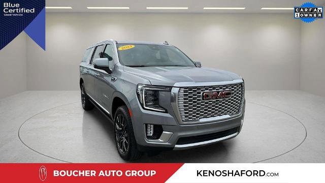 Used 2023 GMC Yukon XL Denali w/ Denali Reserve Package AWD/4WD image 3