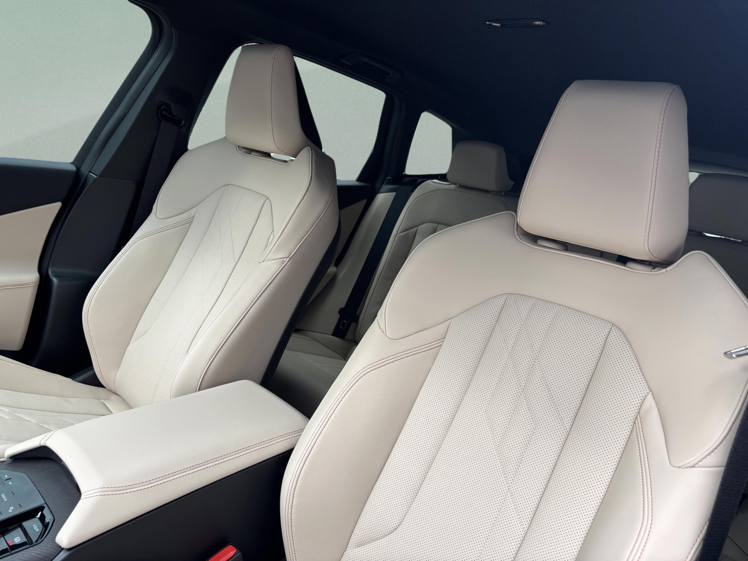 Used 2026 BMW X3 xDrive30 w/ Convenience Package AWD/4WD image 20