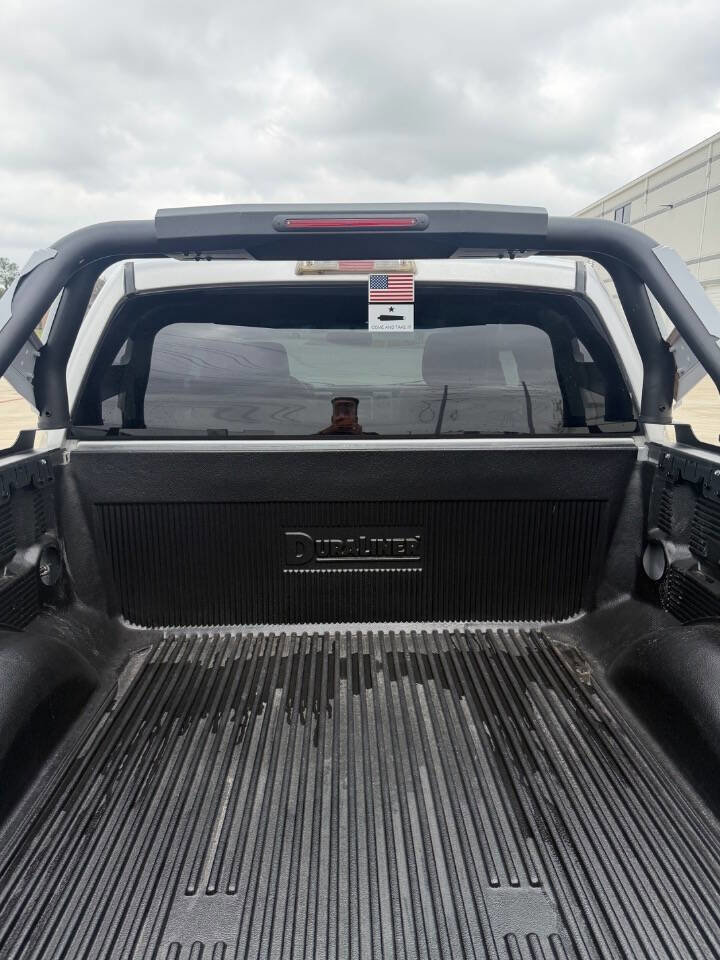 Used 2012 Ford F150 Raptor w/ Raptor Luxury Pkg image 11