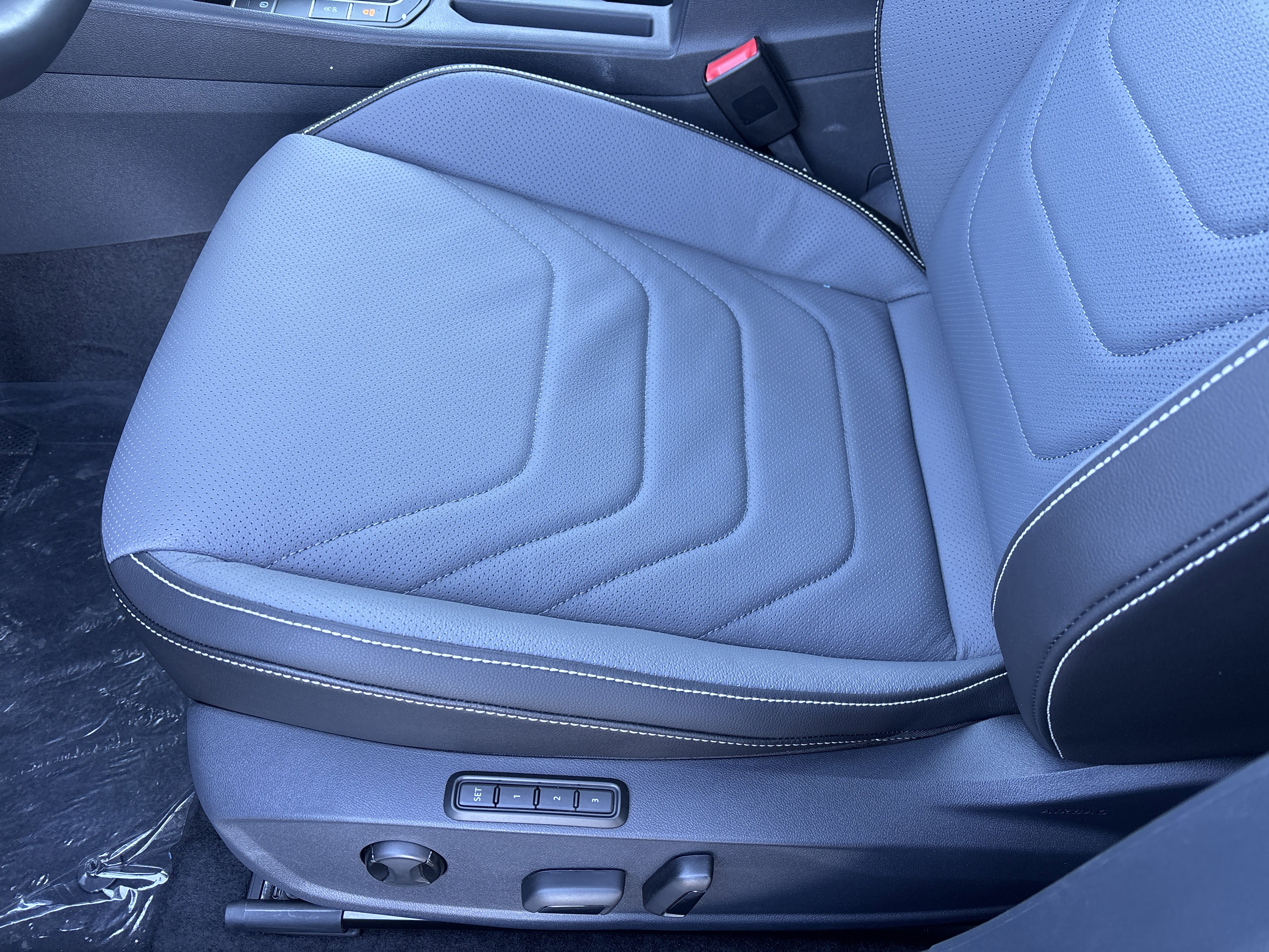 New 2026 Volkswagen Jetta SEL image 17