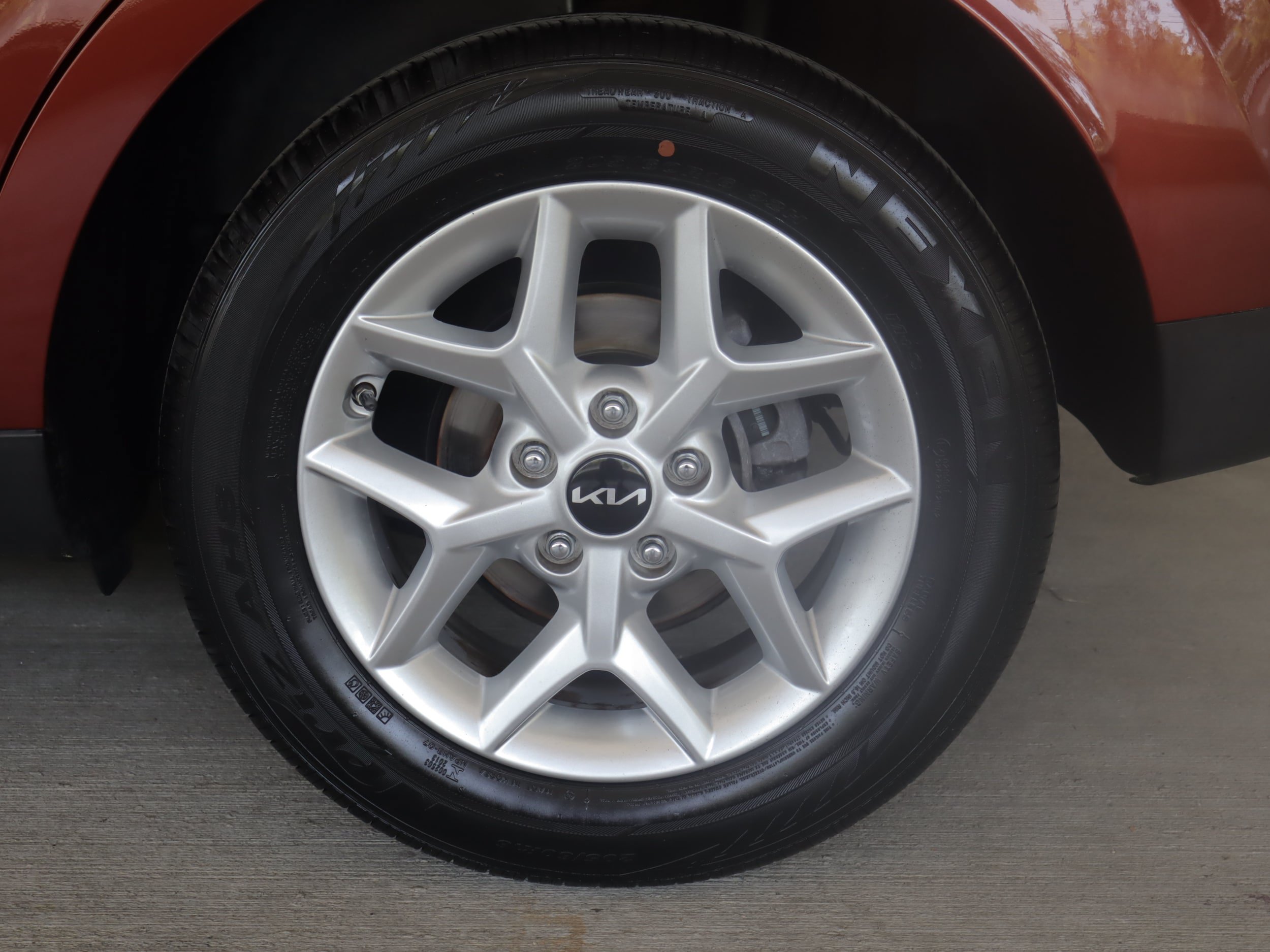 Used 2023 Kia Soul LX w/ LX Technology Package FWD image 22