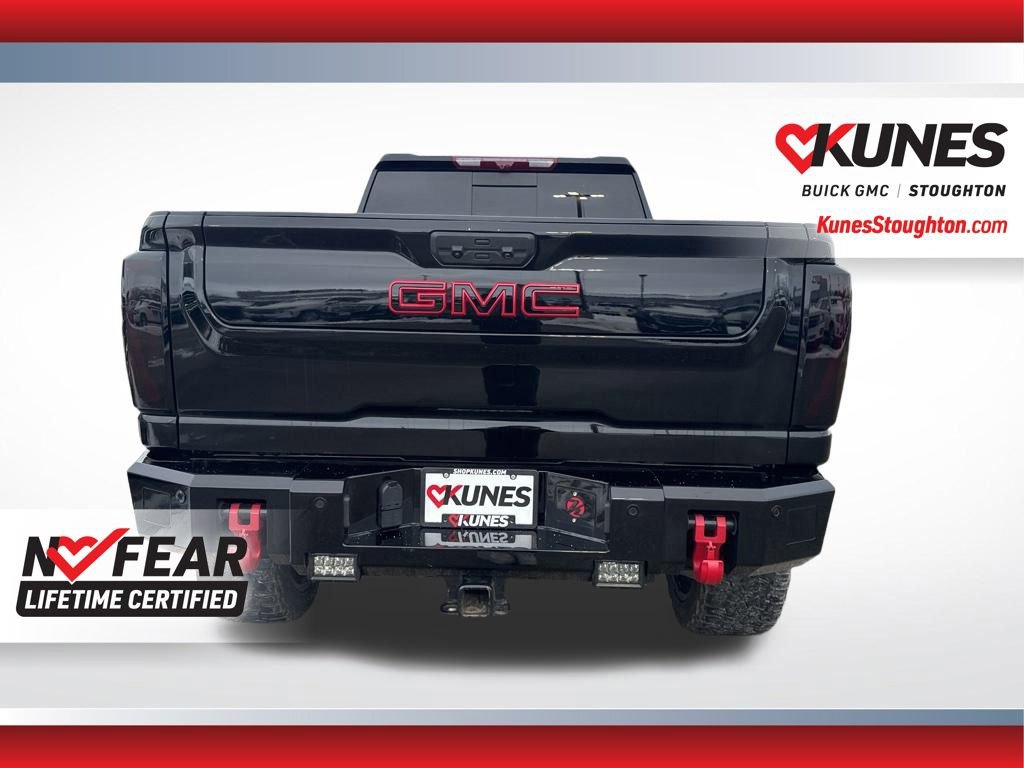 Used 2024 GMC Sierra 2500 AT4X image 10