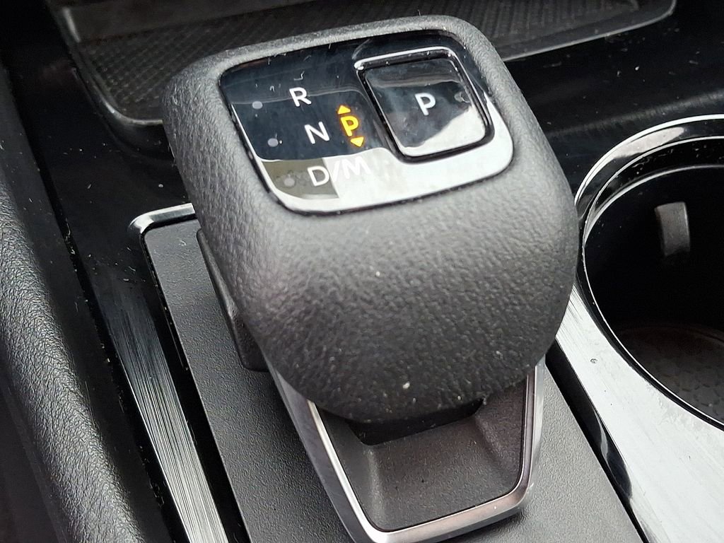 Used 2023 Nissan Rogue SV image 15