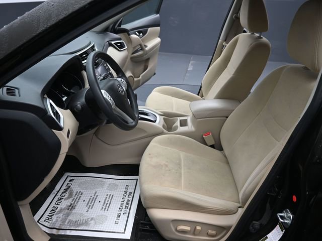 Used 2016 Nissan Rogue SV image 12