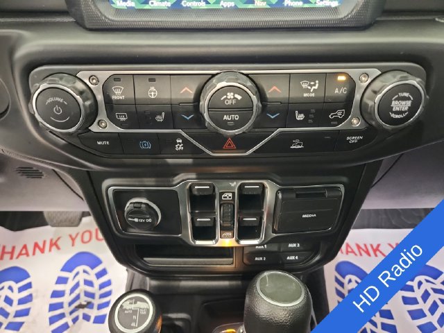 Used 2023 Jeep Wrangler Unlimited w/ Cold Weather Group AWD/4WD image 20