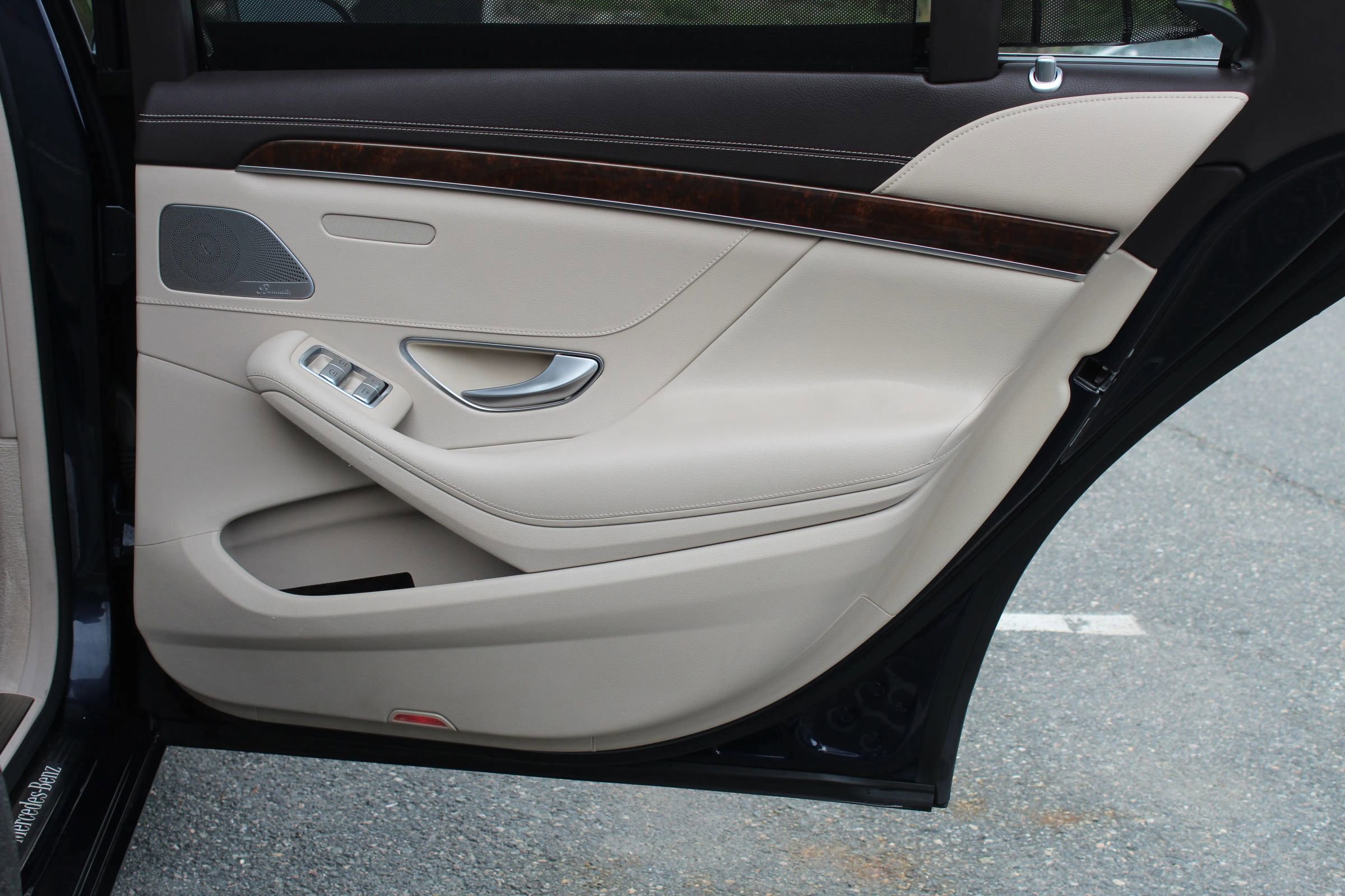 Used 2015 Mercedes-Benz S 550 4MATIC Sedan image 16