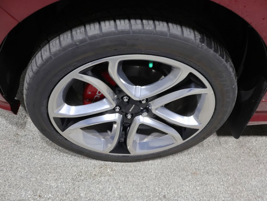 Used 2014 Ford Edge Sport w/ Driver Entry Package AWD/4WD image 9