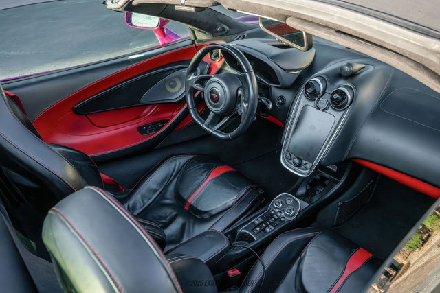 Used 2018 McLaren 570S Spider RWD image 35