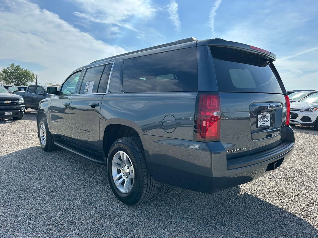 Used 2019 Chevrolet Suburban LT image 7