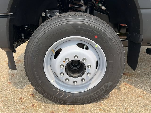 New 2026 Ford F600 2WD Regular Cab Super Duty w/ XL Chrome Package image 23