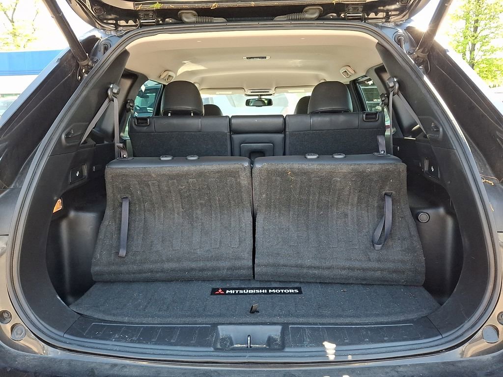 Used 2022 Mitsubishi Outlander SEL AWD/4WD image 26