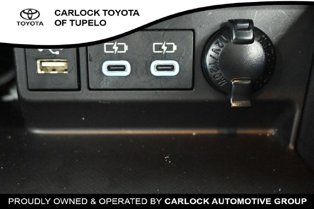 Used 2025 Toyota Highlander Platinum AWD/4WD image 33