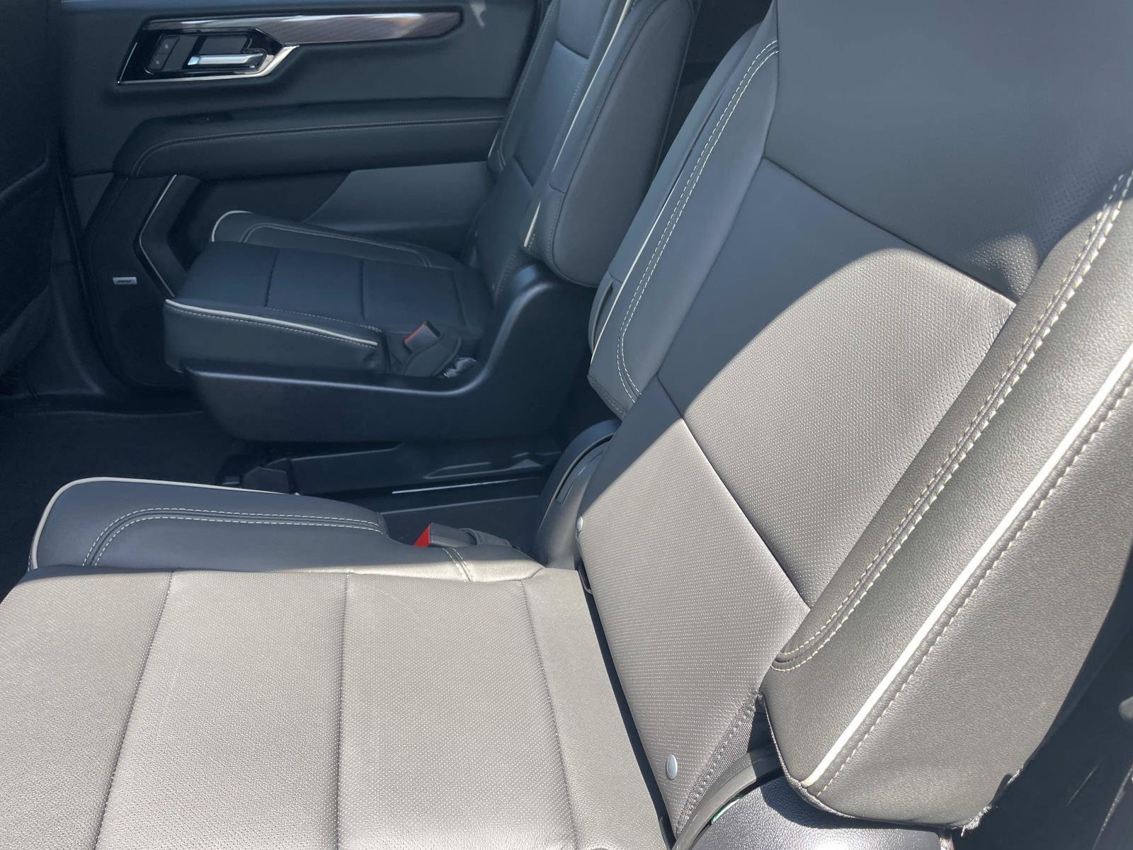 New 2026 GMC Yukon XL Elevation RWD image 24