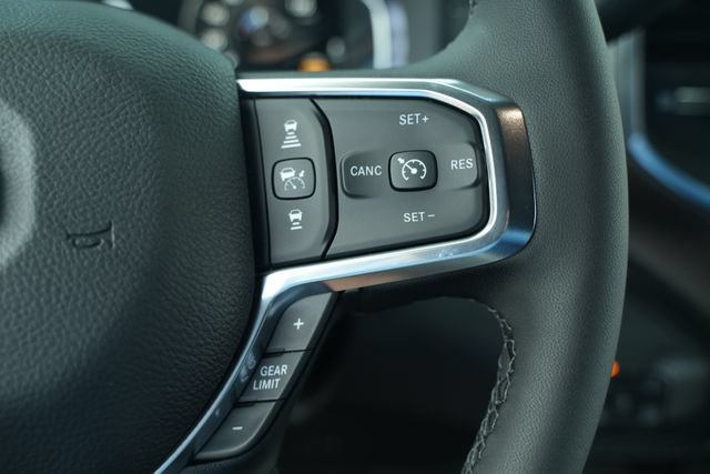 New 2026 RAM 2500 Laramie AWD/4WD image 29