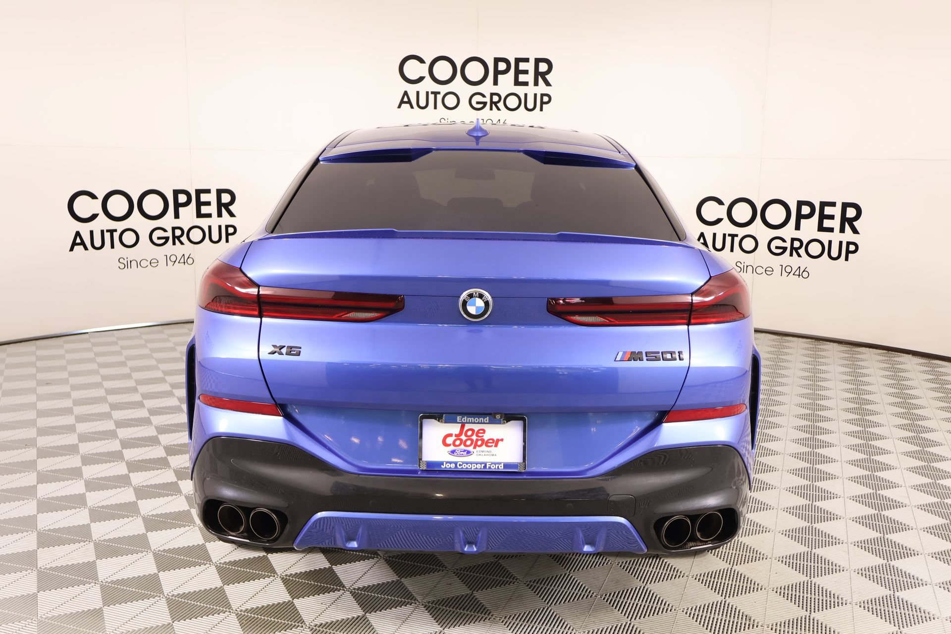 Used 2020 BMW X6 M50i w/ Premium Package AWD/4WD image 23