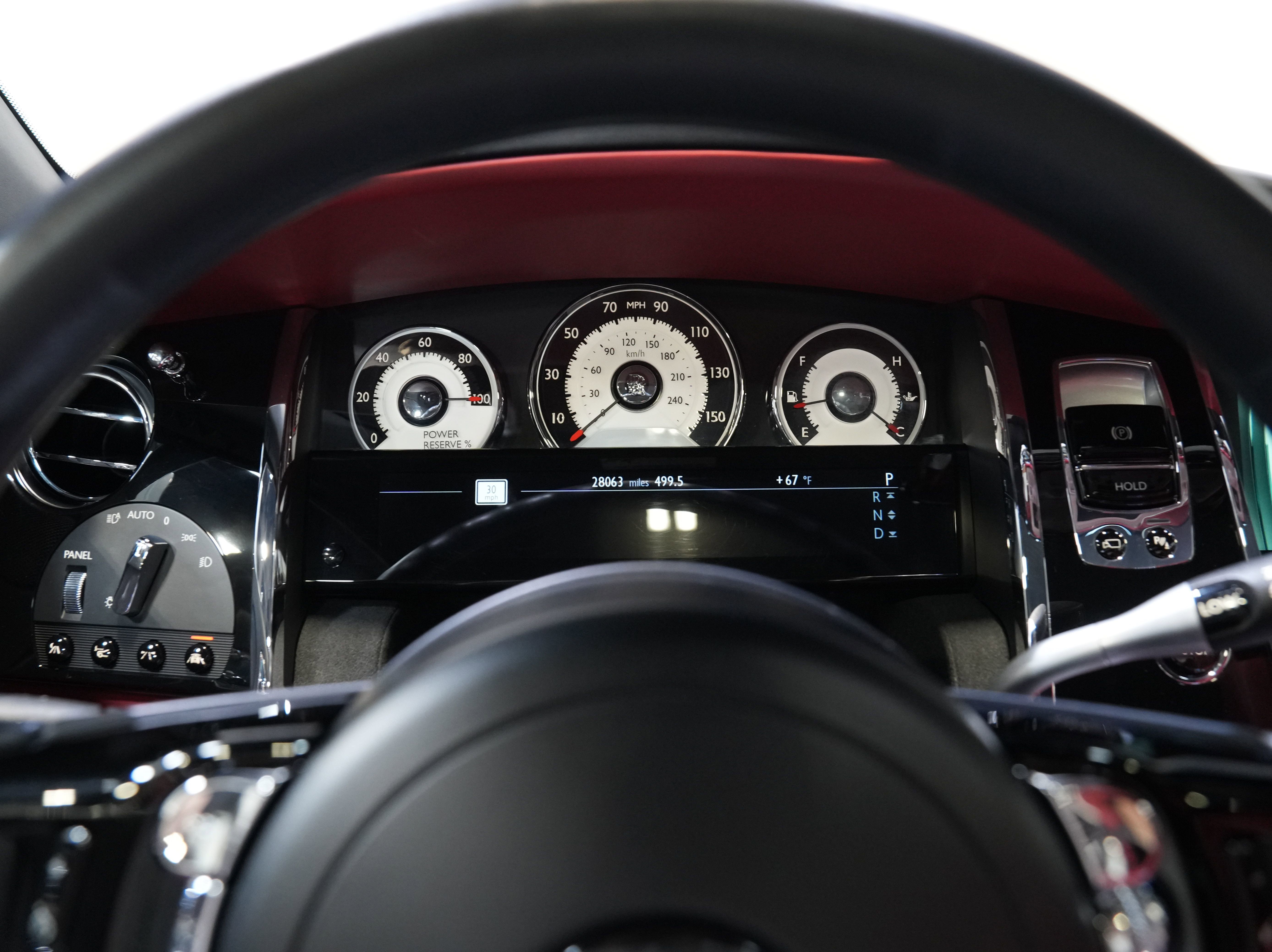 Used 2014 Rolls-Royce Wraith RWD image 43