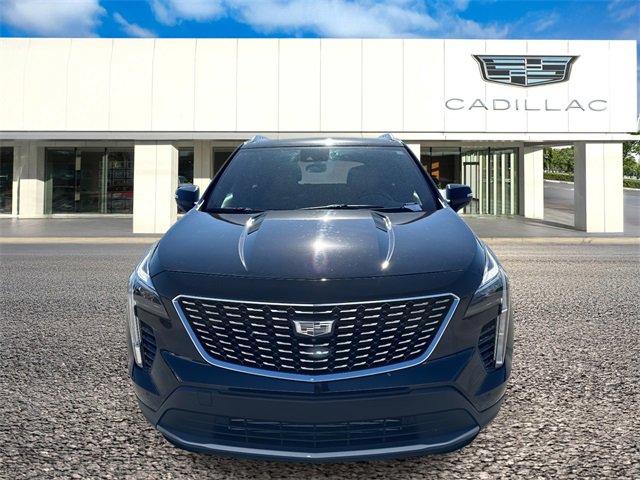 Certified 2022 Cadillac XT4 Premium Luxury w/ Enhanced Visibility Package image 8