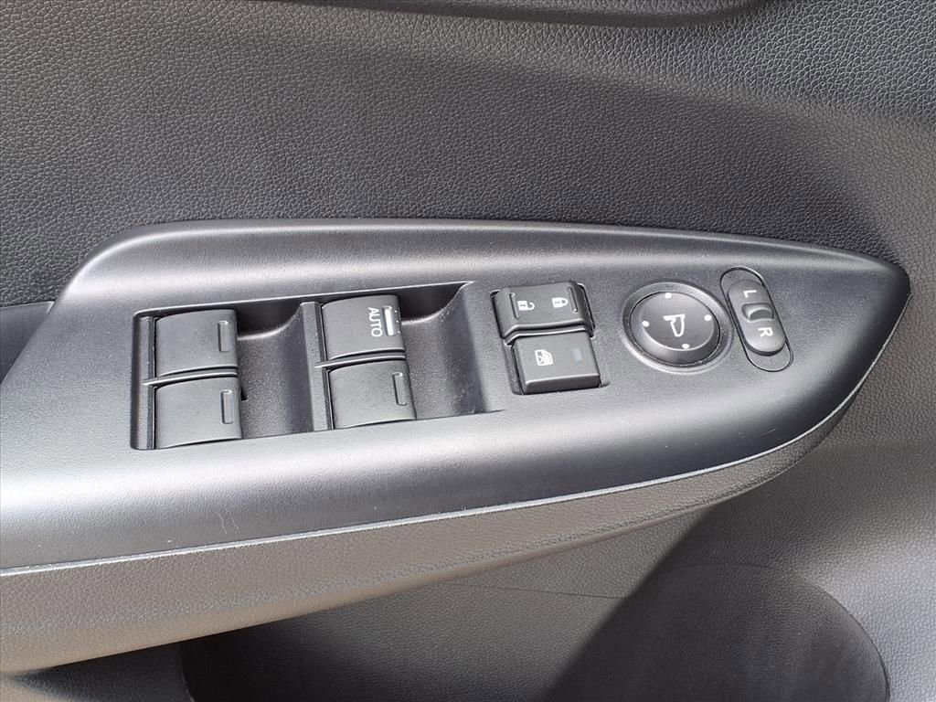 Used 2020 Honda Fit LX image 14