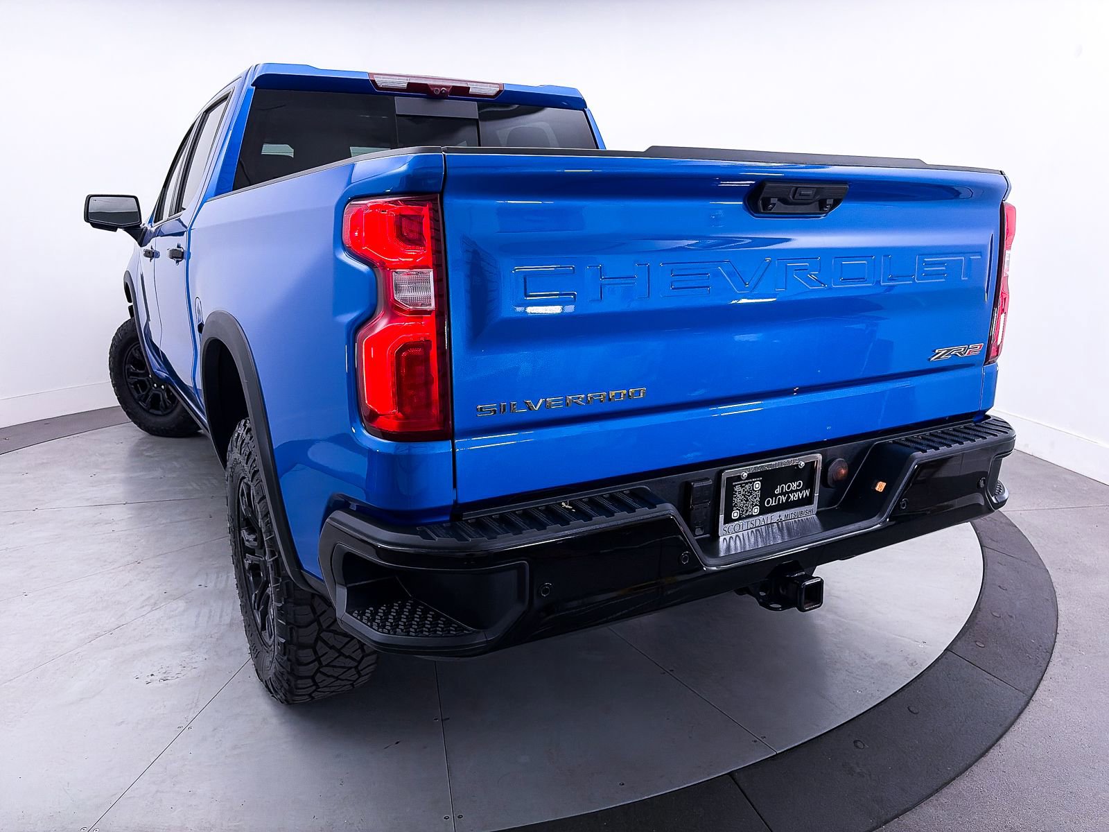 Used 2025 Chevrolet Silverado 1500 ZR2 w/ Technology Package image 13