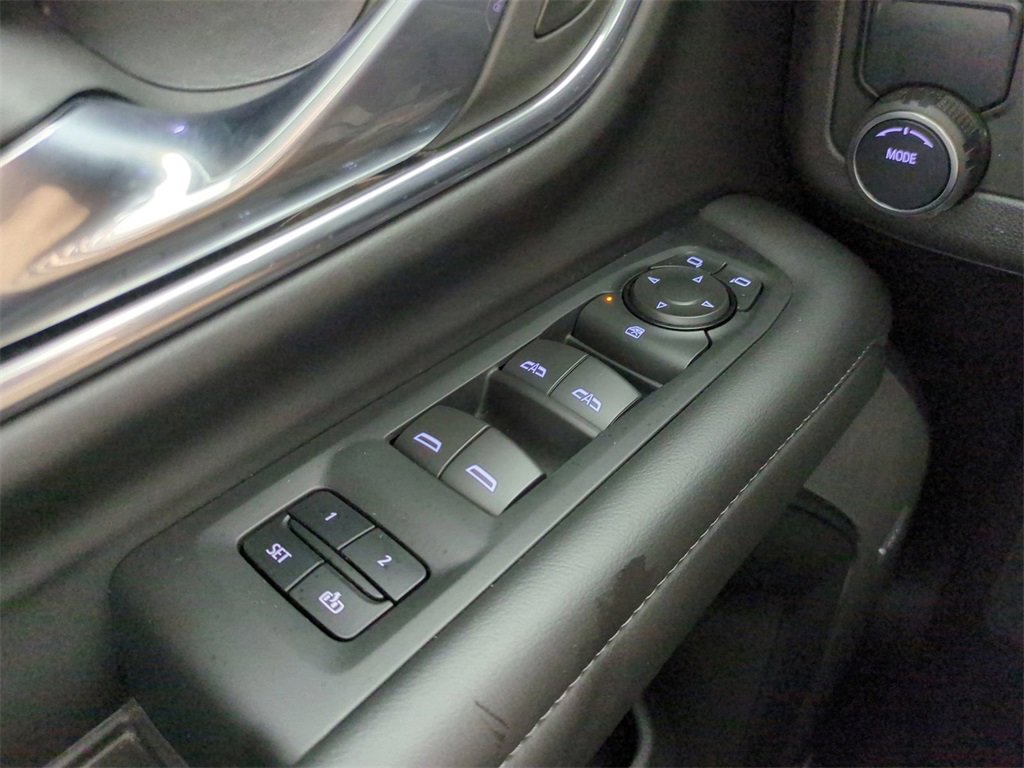 Used 2024 Chevrolet Tahoe LT image 32