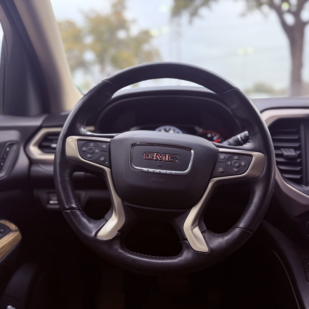 Used 2019 GMC Acadia Denali w/ Technology Package image 15