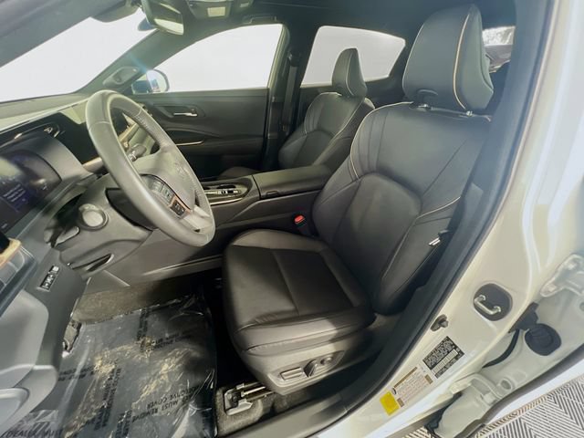 Used 2023 Toyota Crown AWD/4WD image 10