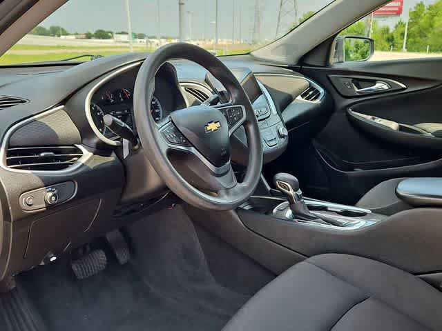 Used 2022 Chevrolet Malibu LS w/ Driver Confidence Package II FWD image 10