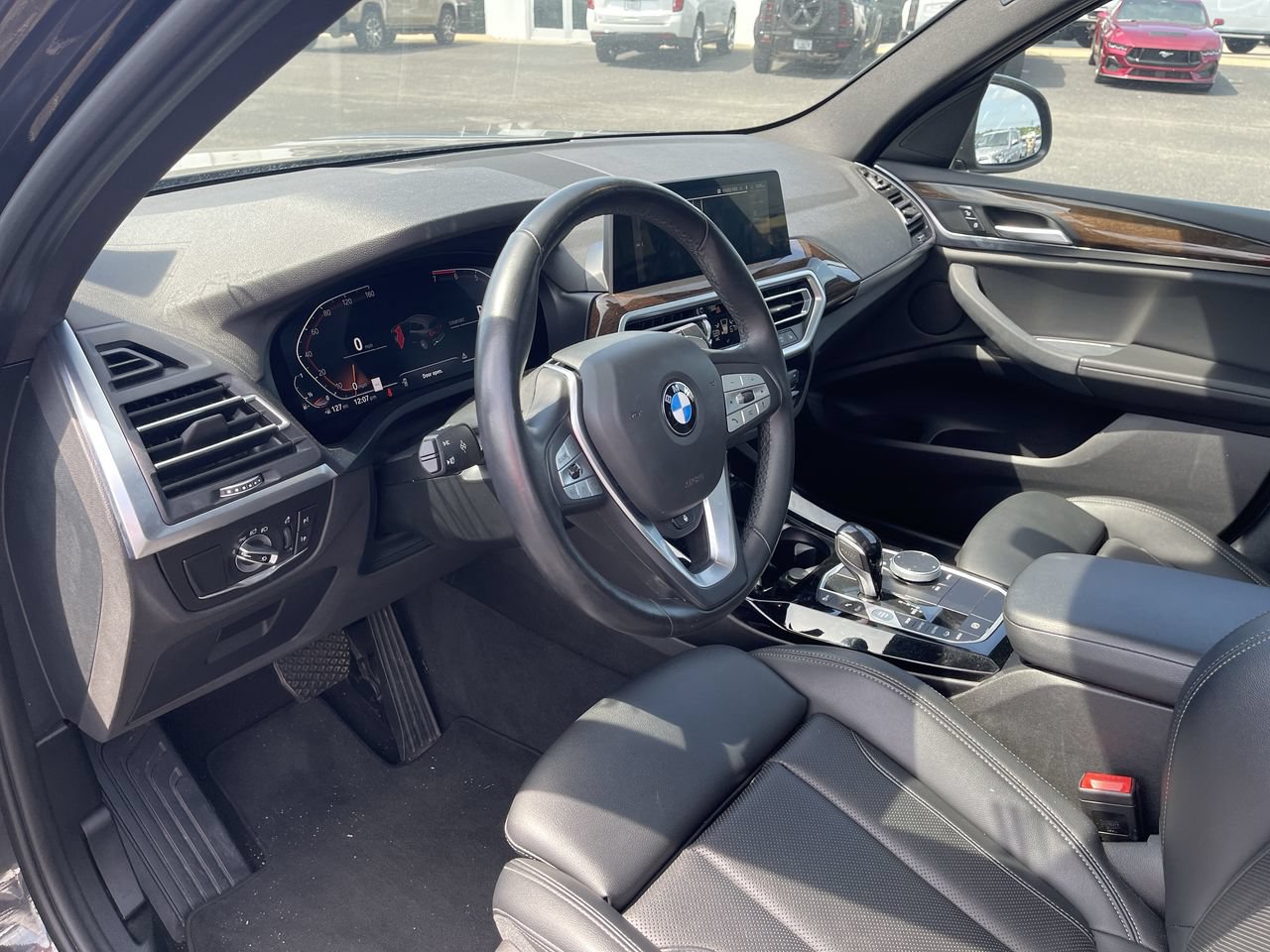 Used 2023 BMW X3 xDrive30i AWD/4WD image 10