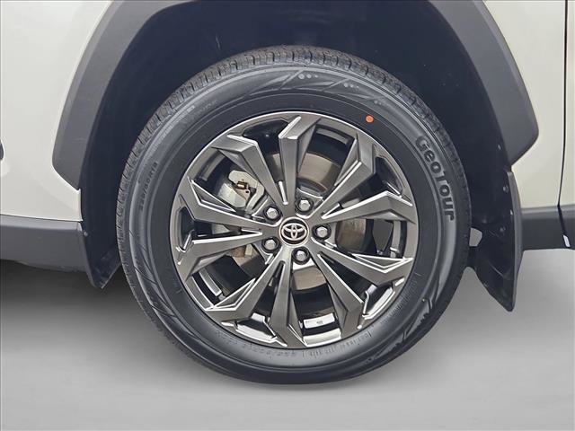 Used 2023 Toyota RAV4 Limited AWD/4WD image 24