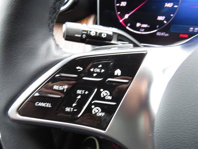 Used 2026 Mercedes-Benz GLC 300 4MATIC image 11