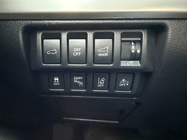 Used 2017 Subaru Outback 2.5i Premium image 13