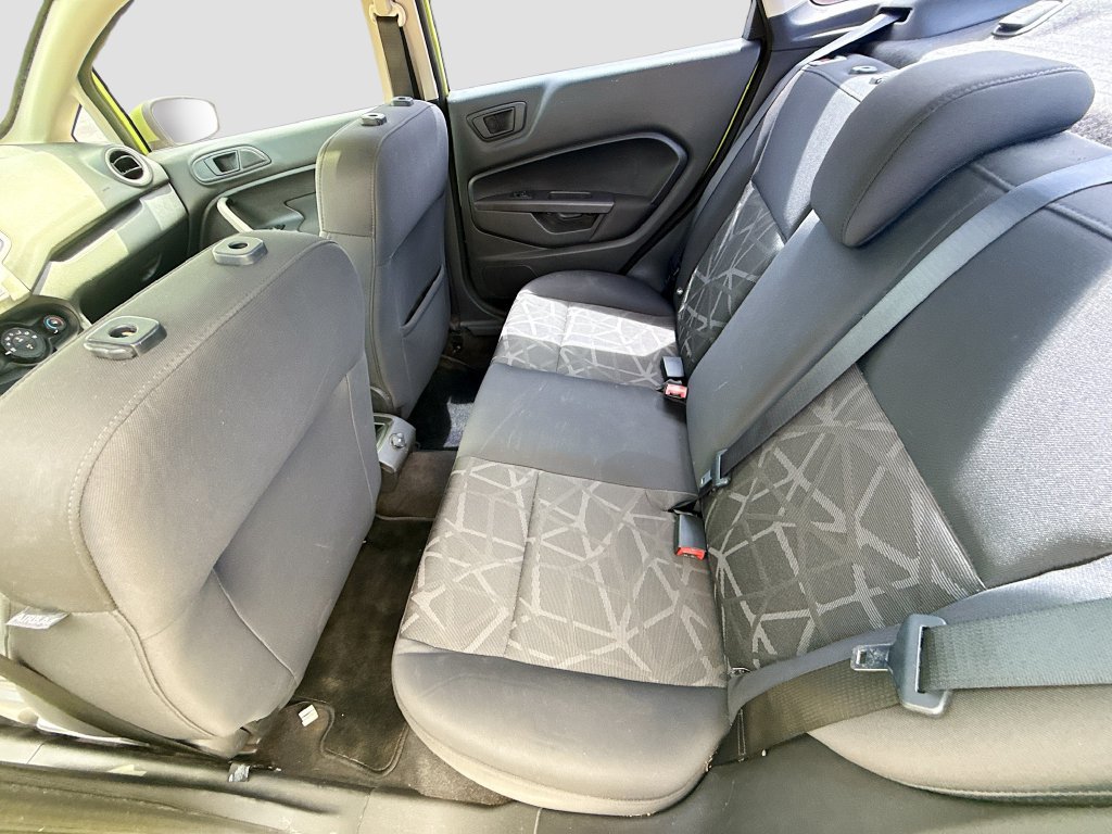 Used 2011 Ford Fiesta SE w/ 201A Rapid Spec Order Code FWD image 22