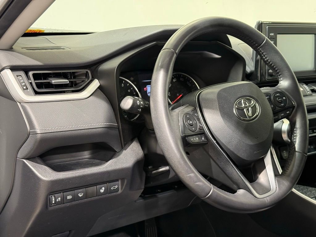 Used 2019 Toyota RAV4 XLE Premium w/ Cold Weather Package image 17