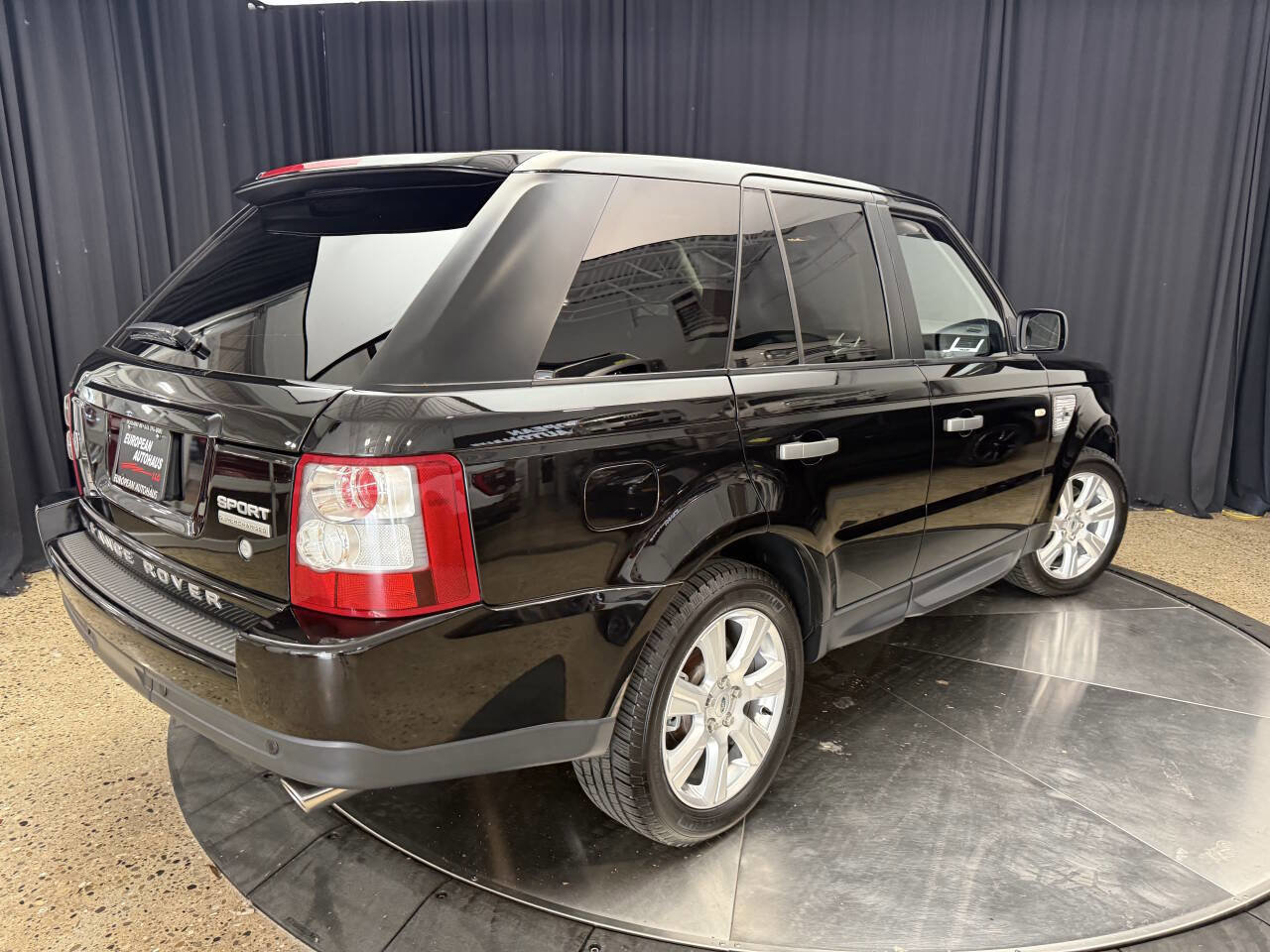 Used 2009 Land Rover Range Rover Sport Supercharged image 8