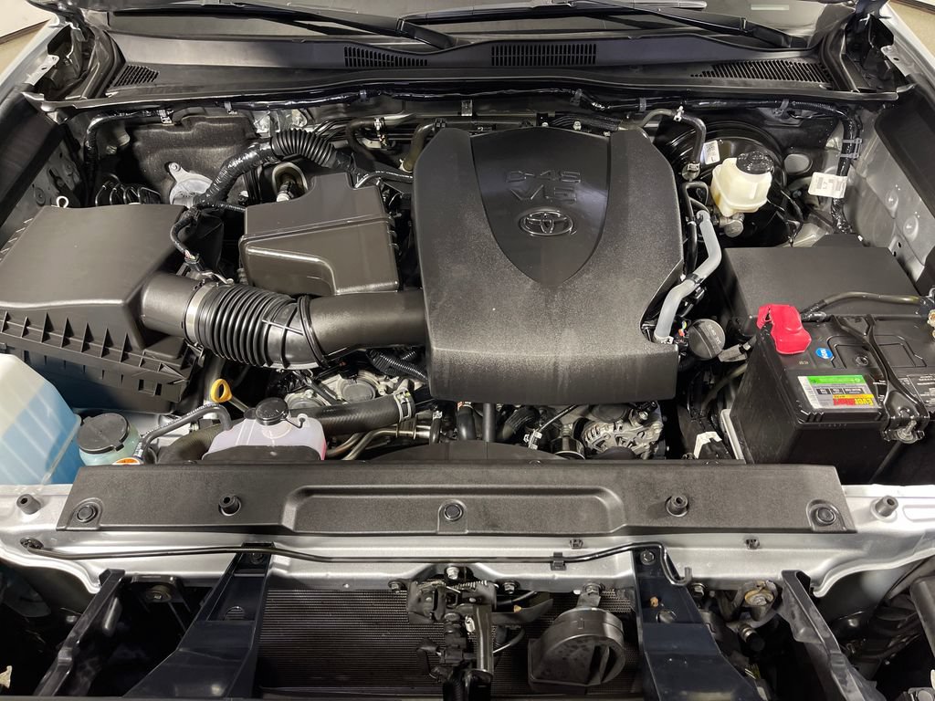 Certified 2022 Toyota Tacoma TRD Sport w/ TRD Premium Sport Package RWD image 9