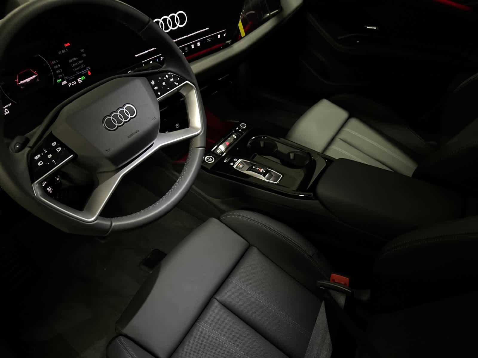 New 2025 Audi A6 e-tron Premium Plus AWD/4WD image 11