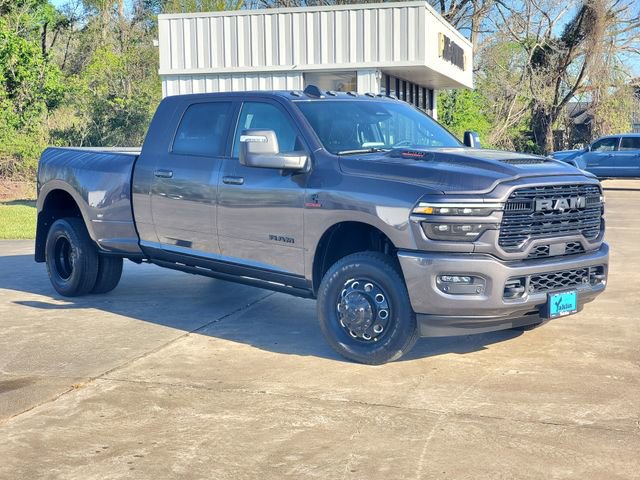 New 2026 RAM 3500 Laramie AWD/4WD image 31