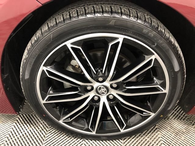 Used 2020 Toyota Avalon Touring w/ Advanced Safety Package image 30
