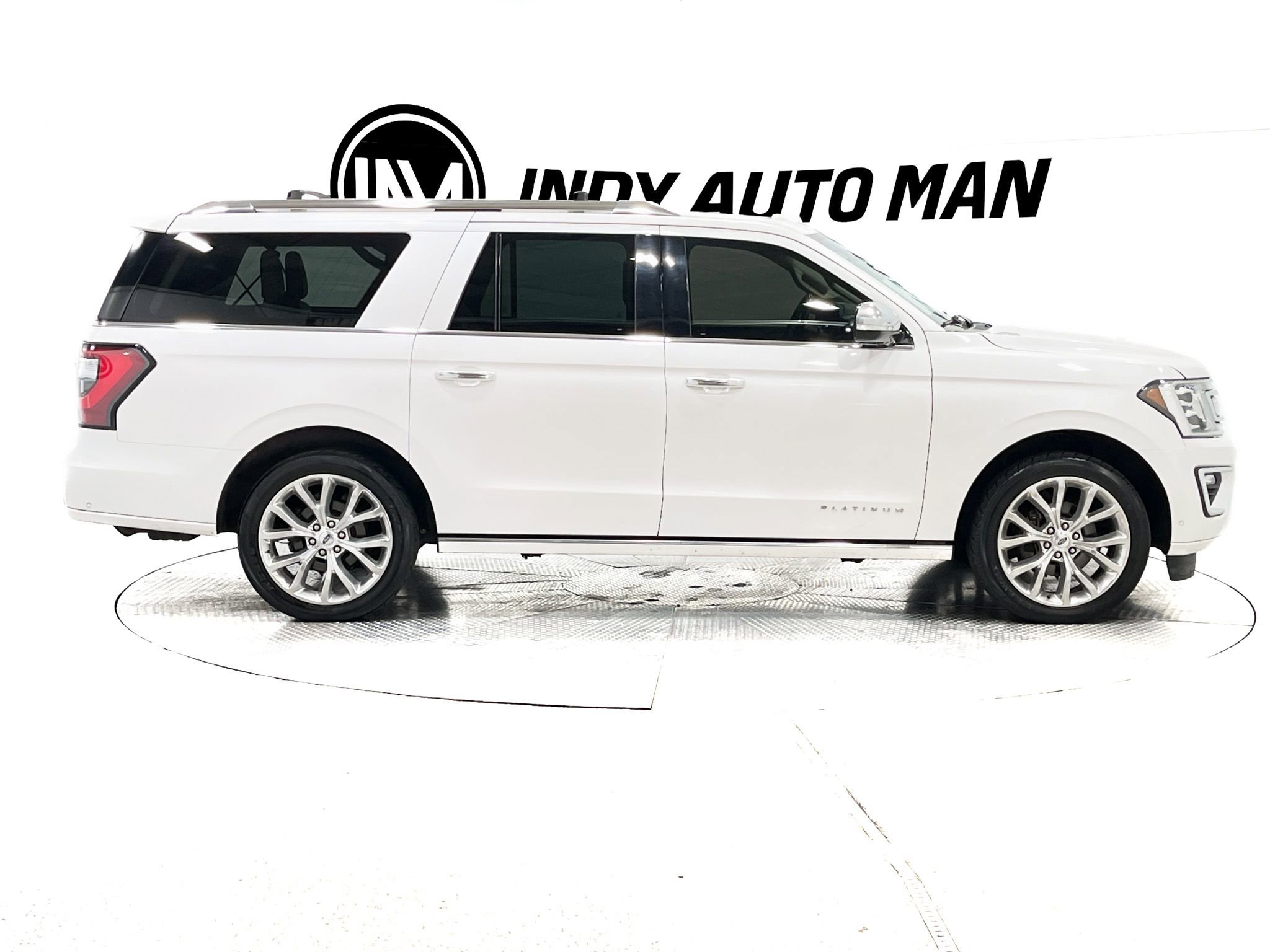 Used 2019 Ford Expedition Max Platinum AWD/4WD image 3