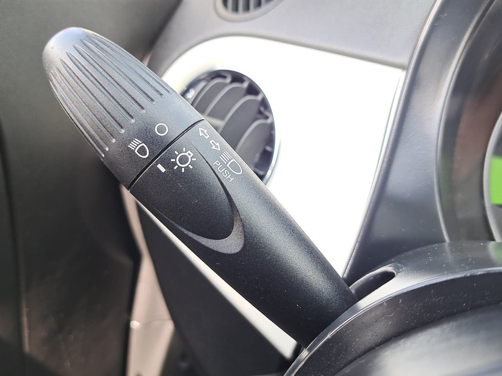 Used 2018 FIAT 500 e w/ Esport Package FWD image 26